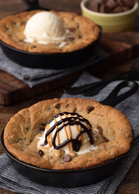peanut-butter-skillet-cookie-with-peanut-butter-cups image