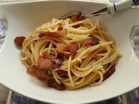 pasta-alla-gricia-recipe-from-rome-the-pasta-project image