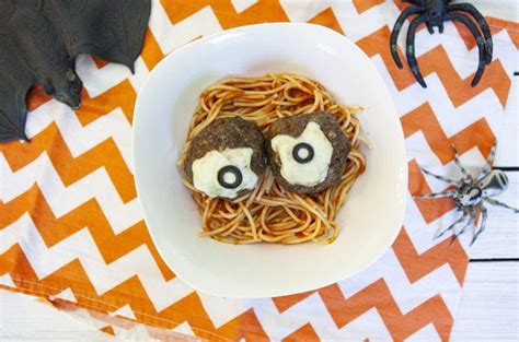 spooky-spaghetti-with-eyeballs-a-spooky-fun image