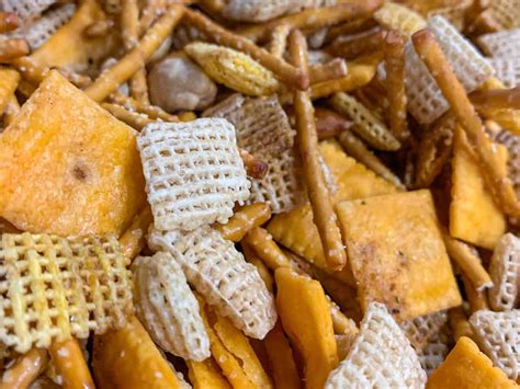 a-tasty-and-simple-smoky-snack-mix-recipe-smoked image