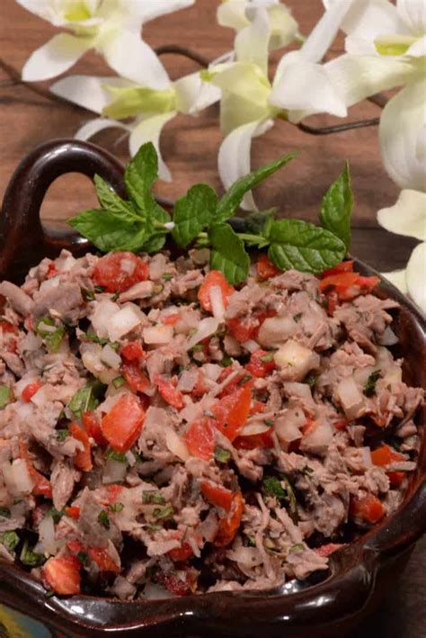 guatemalan-salpicon-shredded-beef-and-mint-salad image