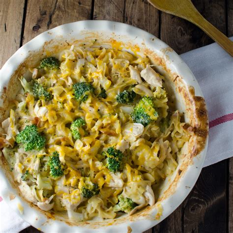 cheesy-broccoli-and-chicken-casserole-recipe-food image