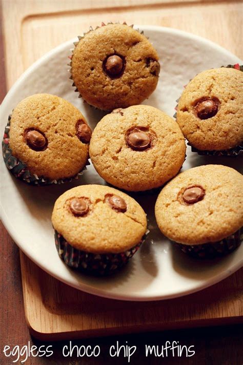 eggless-chocolate-chip-muffins-recipe-dassanas-veg image