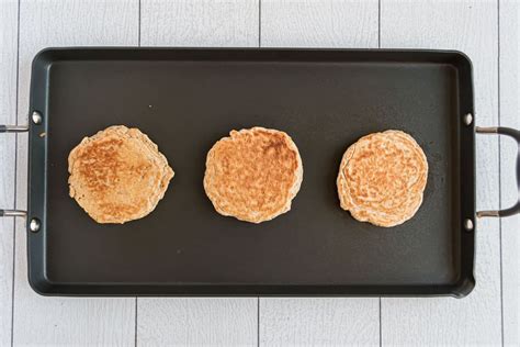 oatmeal-pancakes-thick-fluffy-pancake image