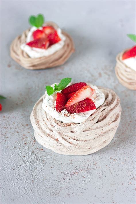 chocolate-meringues-the-home-cooks-kitchen image