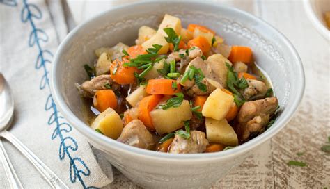 the-fast-metabolism-diet-recipes-harvest-chicken-stew image