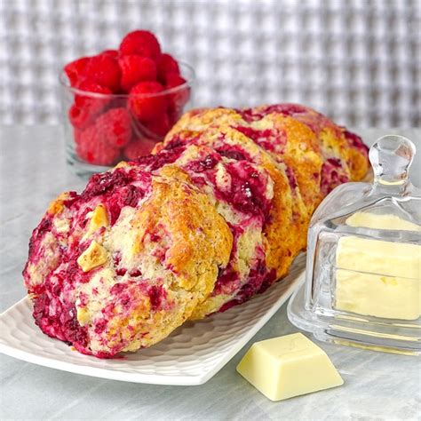 raspberry-white-chocolate-scones-rock image