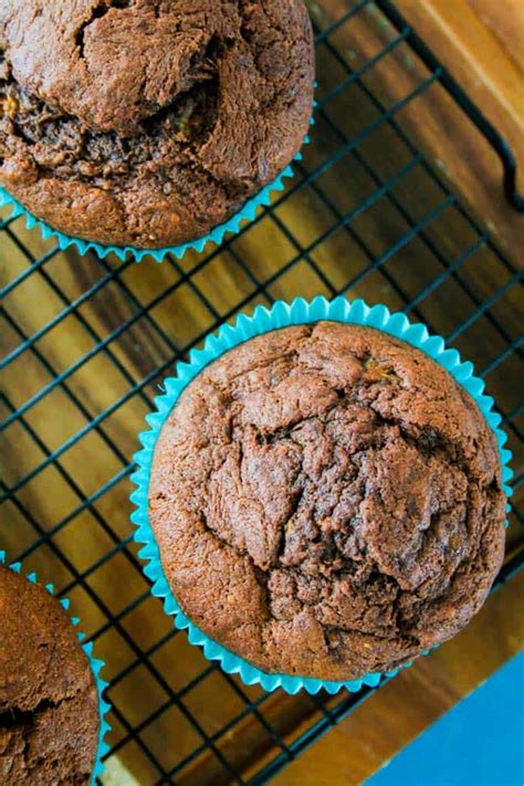 healthy-chocolate-banana-muffins-clean-eating-with image