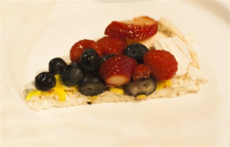 homemade-meringue-and-sabayon-topped-with image