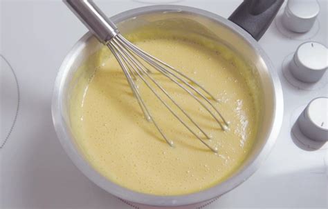 how-to-make-custard-how-to-cook-delia-online image