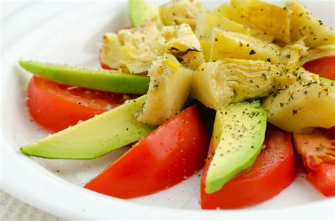 hearts-of-palm-and-artichoke-salad image