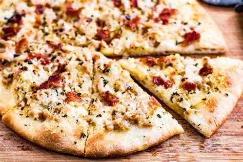 white-clam-pizza-pepes-style-all-ways-delicious image