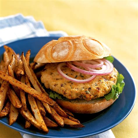 turkey-burger-patties-recipes-ww-usa-weight image