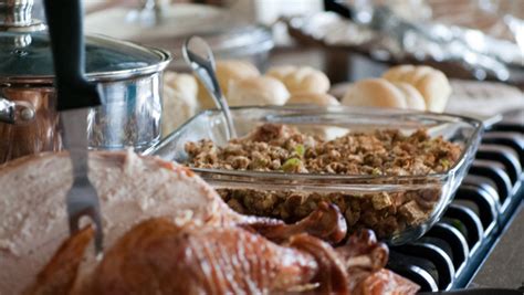 bethenny-frankels-skinny-stuffing-recipe-for-thanksgiving image