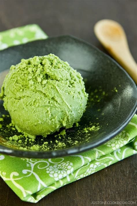 matcha-ice-cream-video-抹茶アイスクリーム-just image