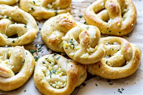 mini-garlic-butter-pretzels-recipe-simply image