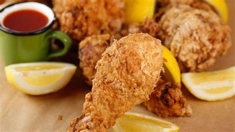 sunny-andersons-fried-sweet-tea-chicken-rachael image