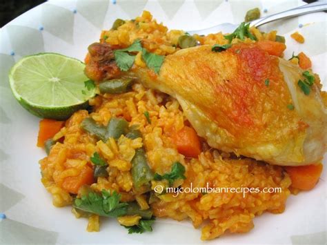 arroz-con-pollo-al-horno-baked-chicken-and-rice image