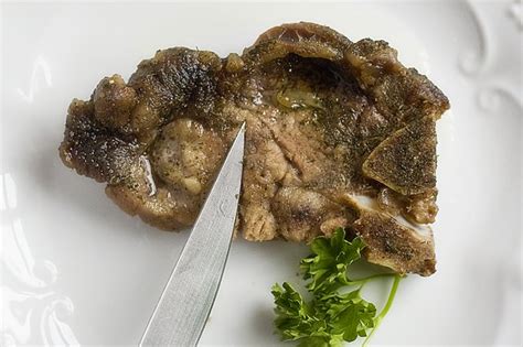 how-to-cook-pork-chops-in-a-microwave-livestrong image