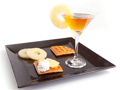 pineapple-coconut-martini-recipe-cocktail-foodviva image