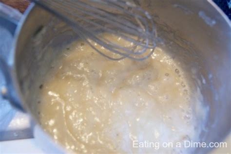 how-to-make-a-roux-from-scratch-easy-roux image