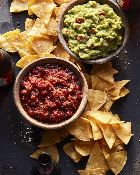 quick-and-easy-homemade-chipotle-salsa-whats image