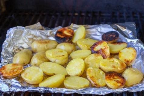 crispy-grilled-potatoes-in-foil-only-3-ingredients-momsdish image