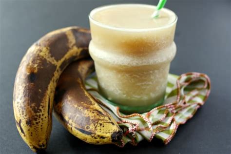 banana-daiquiri-recipe-food-fanatic image