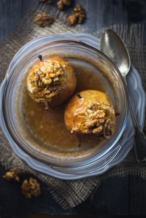 baked-apples-with-candied-walnuts-the-girl-loves-to-eat image
