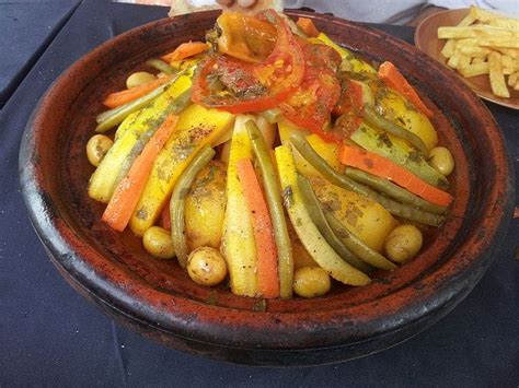 moroccan-food-12-must-try-traditional-dishes-of-morocco image