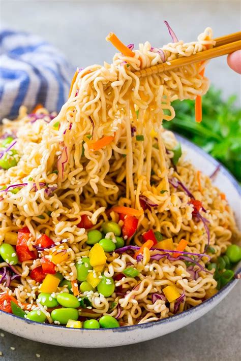 asian-noodle-salad-dinner-at-the-zoo image