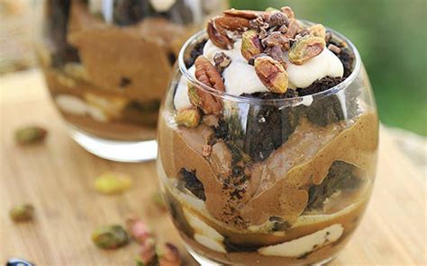 5-chocolatey-parfaits-that-are-decadent-and-dairy-free-one image
