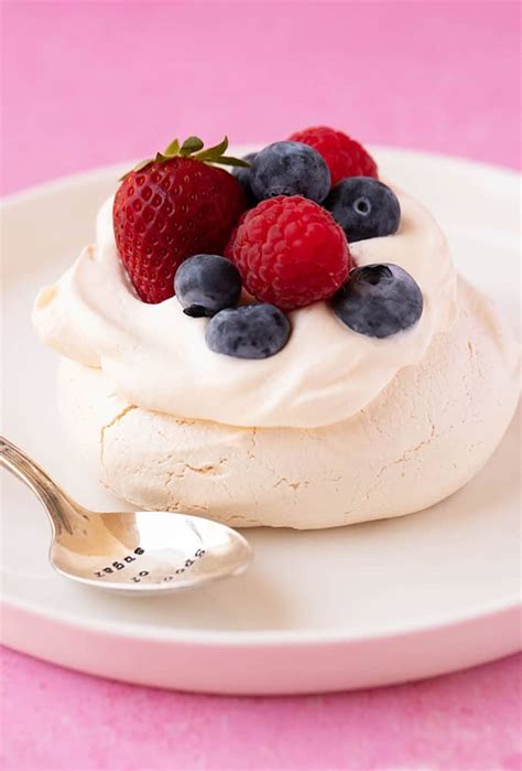 mini-pavlovas-homemade-meringues-sweetest-menu image
