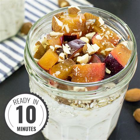 healthy-yogurt-parfait-fruity-nutty-yummy-hurry-the image