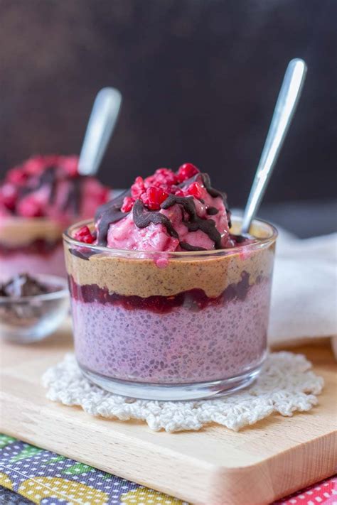 raspberry-chia-pudding-gorgeous-healthy-and-super image