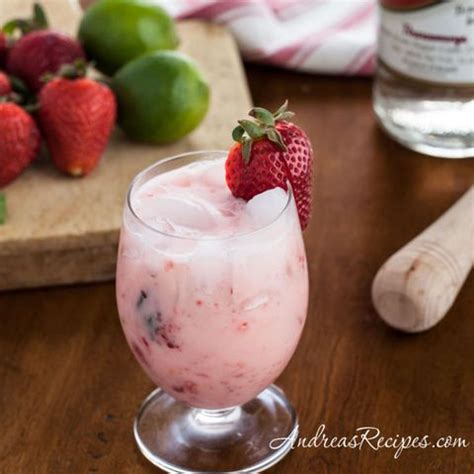 11-super-happy-strawberries-and-cream-cocktails image