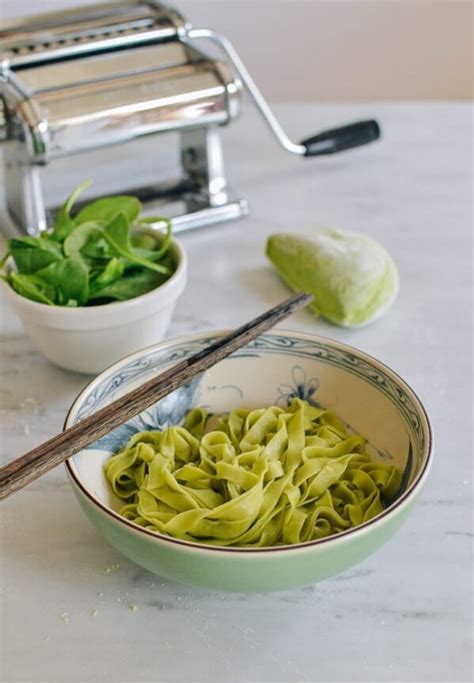 spinach-noodles-easy-homemade-recipe-the-woks-of image