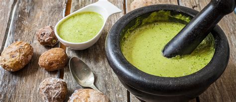 mojo-verde-traditional-sauce-from-canary-islands-spain image