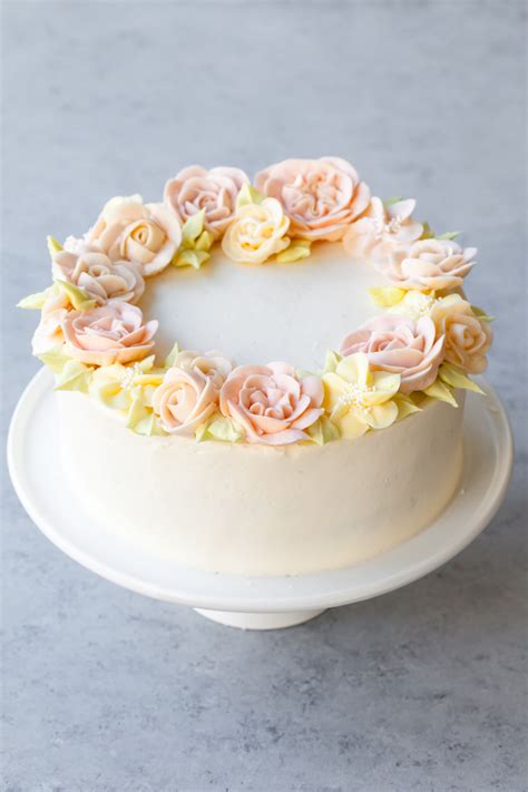carrot-cake-with-cream-cheese-icing-style-sweet image