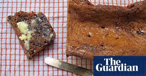how-to-make-the-perfect-malt-loaf-bread-the image