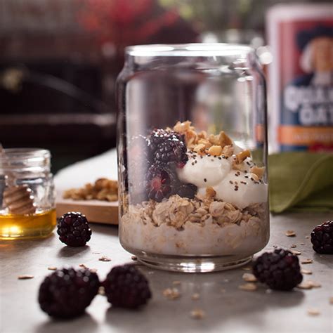 blackberry-honey-walnut-overnight-oats-recipe-quaker image