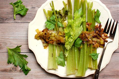 quick-braised-celery-and-leeks-easy-side-dish-recipe-a image