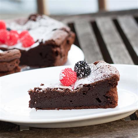 flourless-chocolate-cake-recipe-zero-calorie image