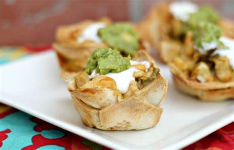easy-chicken-taco-cups-clever-housewife image
