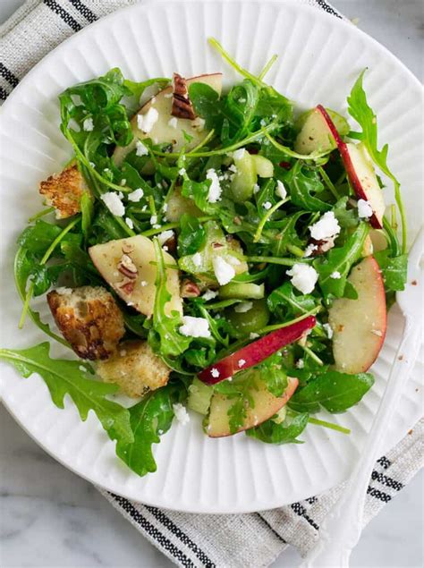 arugula-salad-with-apples-and-celery-maricruz-avalos image