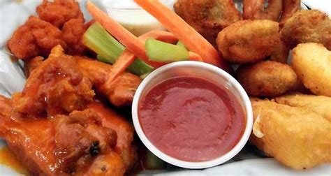 we-tried-25-buffalo-wild-wings-flavorsand-these-16 image