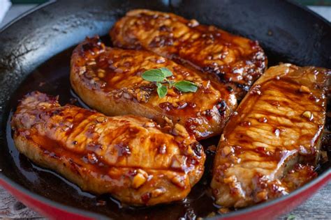 worlds-best-honey-garlic-pork-chops-shes-not-cookin image