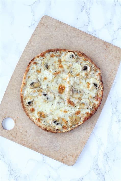 white-mushroom-pita-pizza-cooking-in-my-genes image