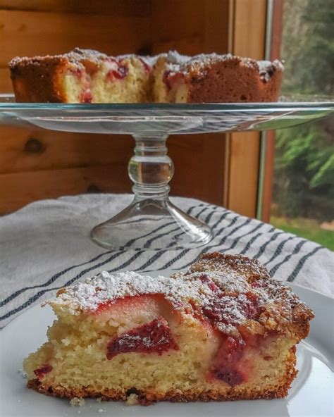 buttermilk-cake-with-rhubarb-and-berries-summers image