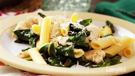 chicken-spinach-skillet-pasta-with-lemon image